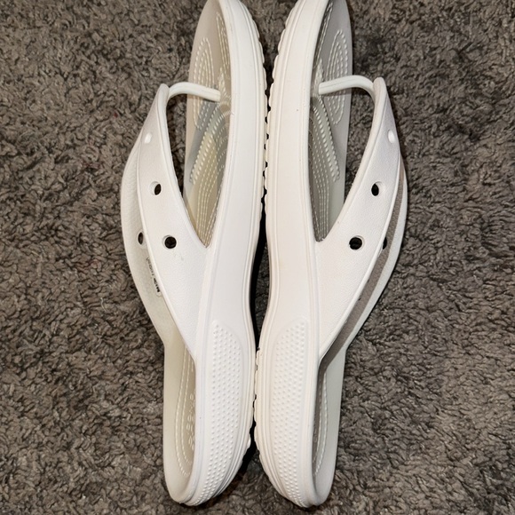 White crocs - Picture 4 of 5